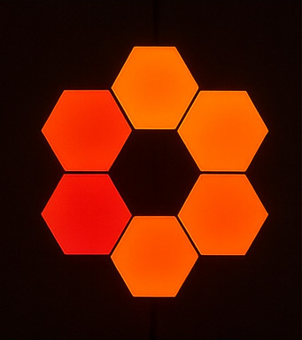 액션 가득한 탐험 장면